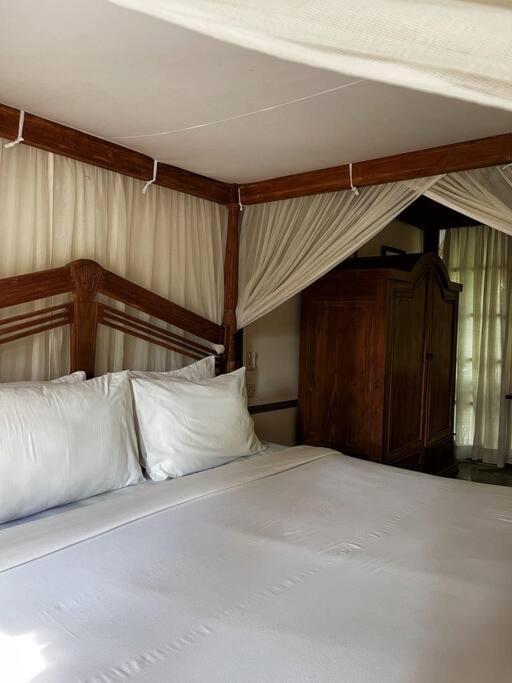 Bali's Paradise Charm At Centre Villa Sanur (Bali)