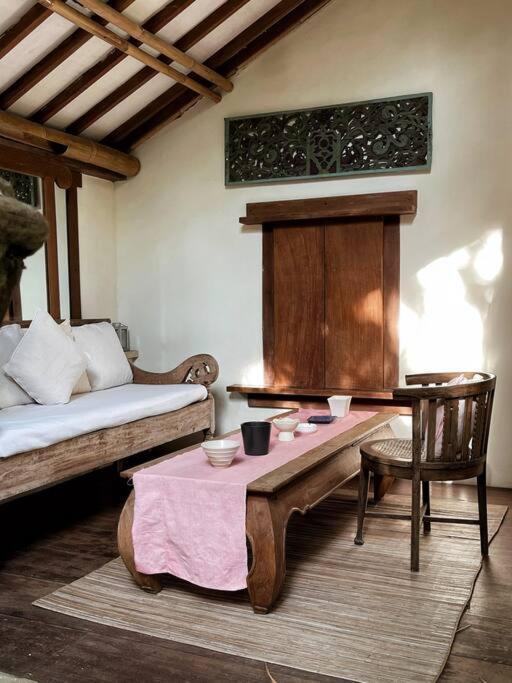 Bali's Paradise Charm At Centre Villa